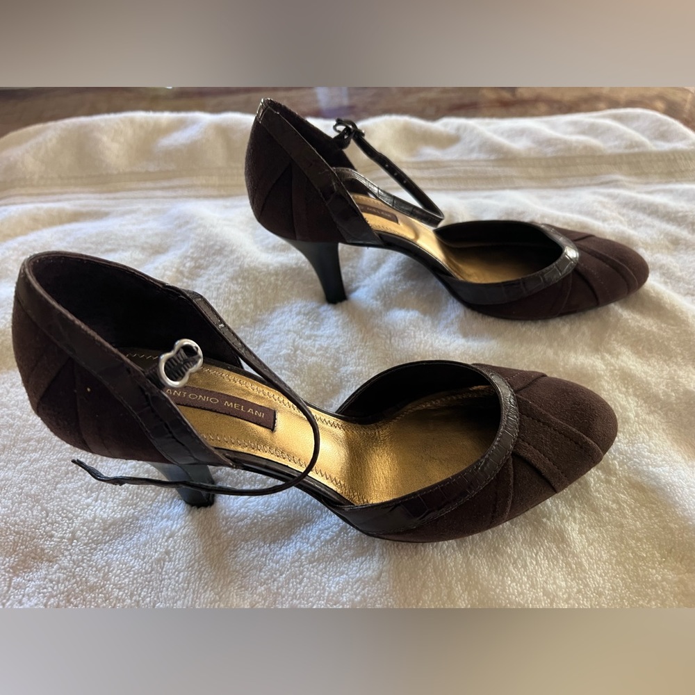 Antonio Melani Brown Suede Pumps with Ankle Strap size 6 1/2